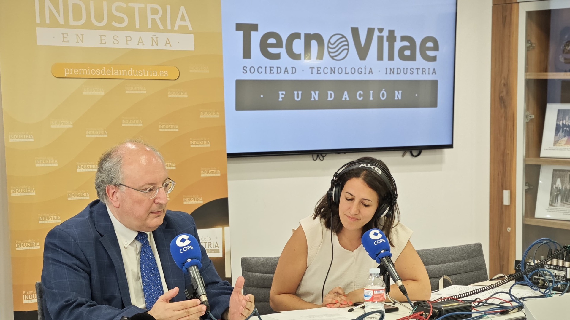 La Cadena COPE emite en directo un programa especial sobre los VII Premios de la Industria en España desde la sede de TecnoVitae