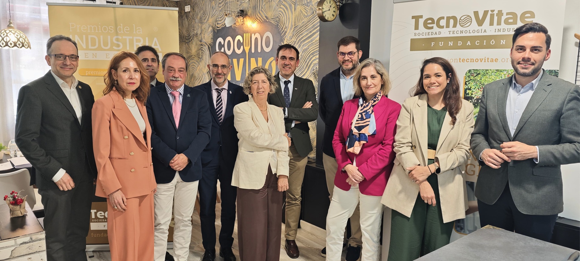 El jurado de los VIII Premios de la Industria en España se reúne para elegir a las empresas galardonadas